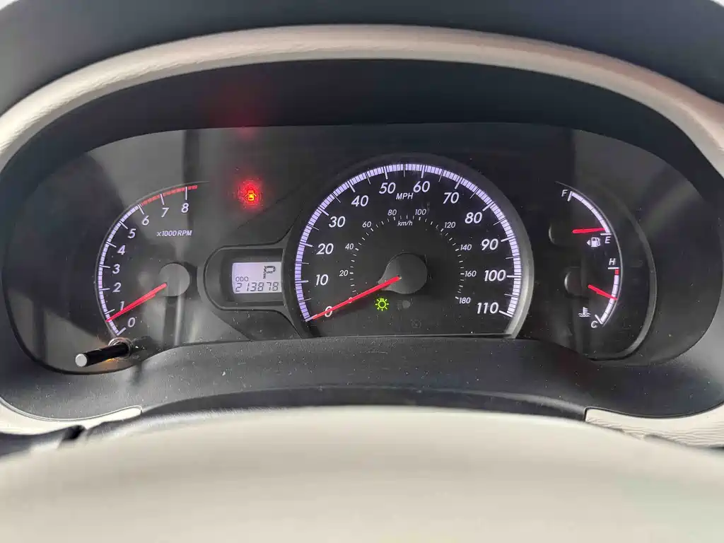Toyota Sienna — миниатюра 14