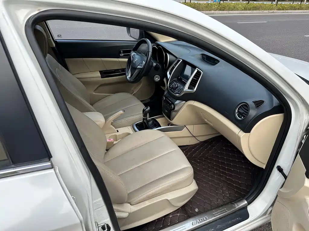Changan Eado — миниатюра 14