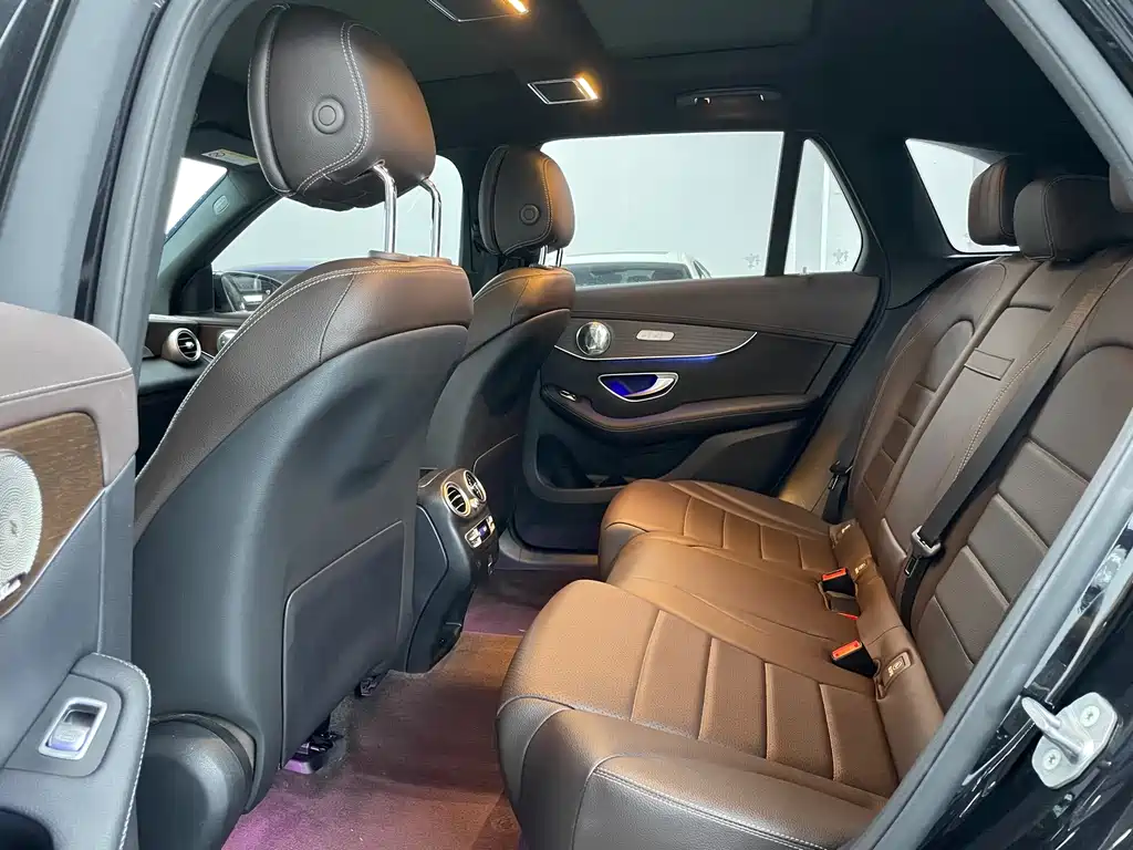 Mercedes-Benz GLC — миниатюра 8