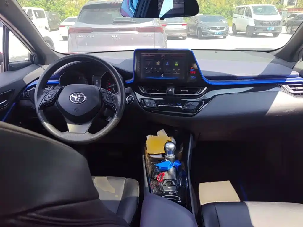 Toyota C-HR — миниатюра 14