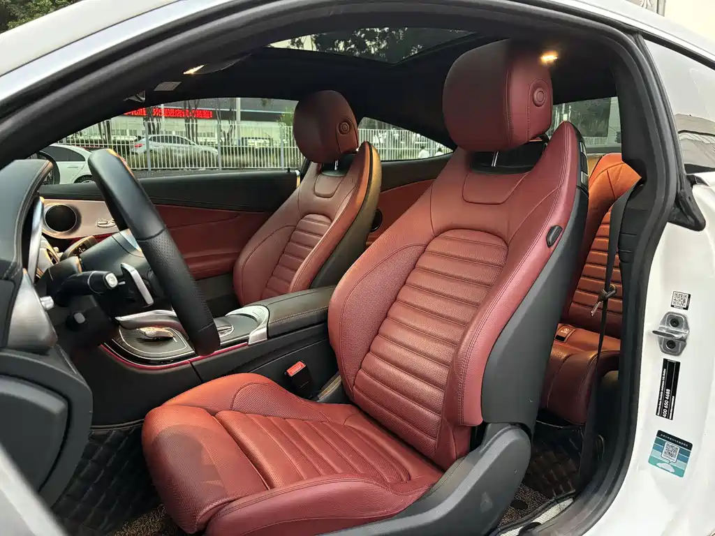 Mercedes-Benz C-Class (Import) — миниатюра 13