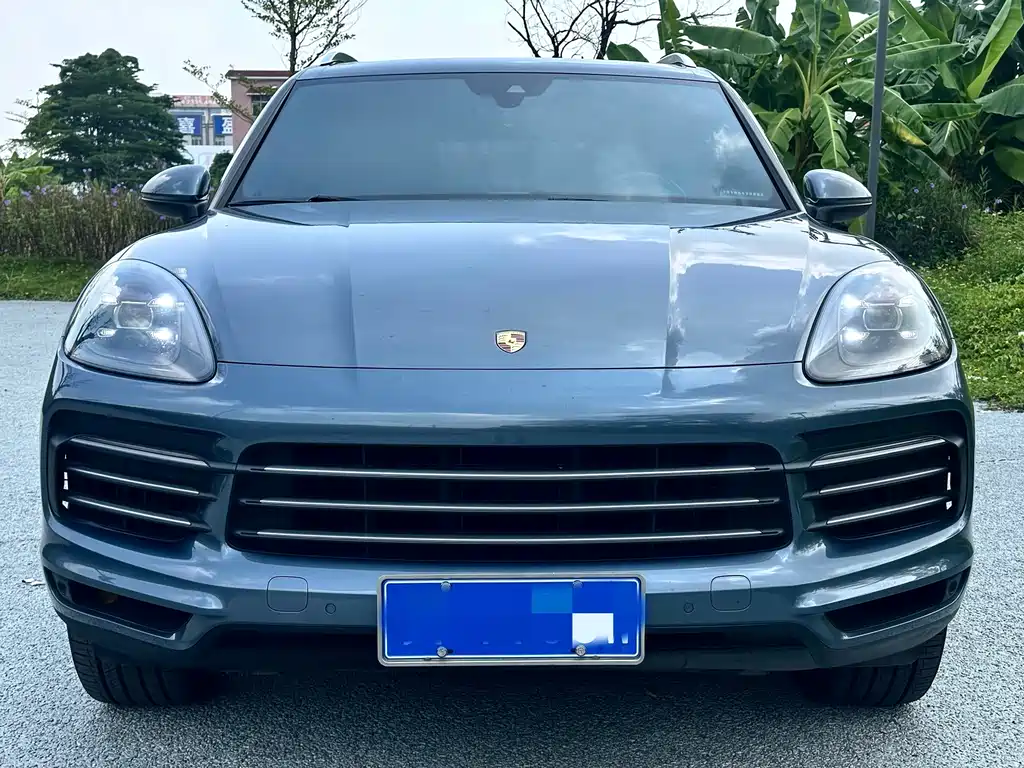 Porsche Cayenne — миниатюра 2
