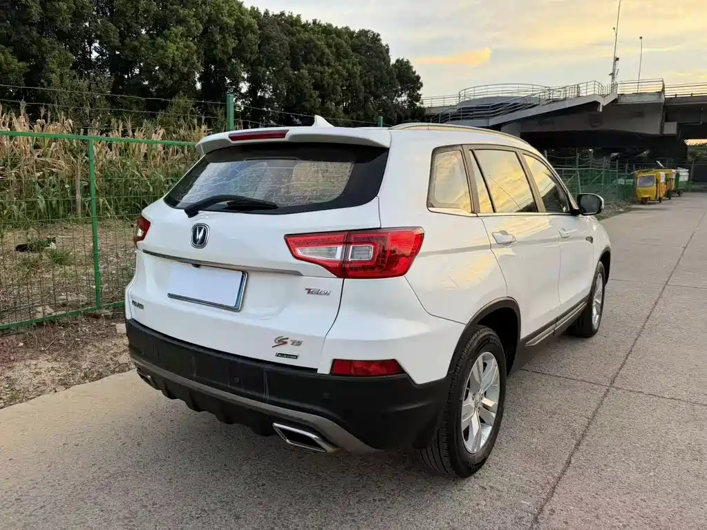 Changan CS75 — миниатюра 14