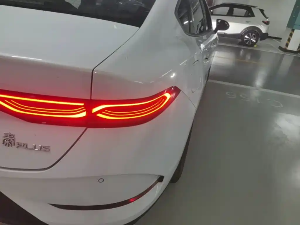 BYD Qin PLUS — миниатюра 8