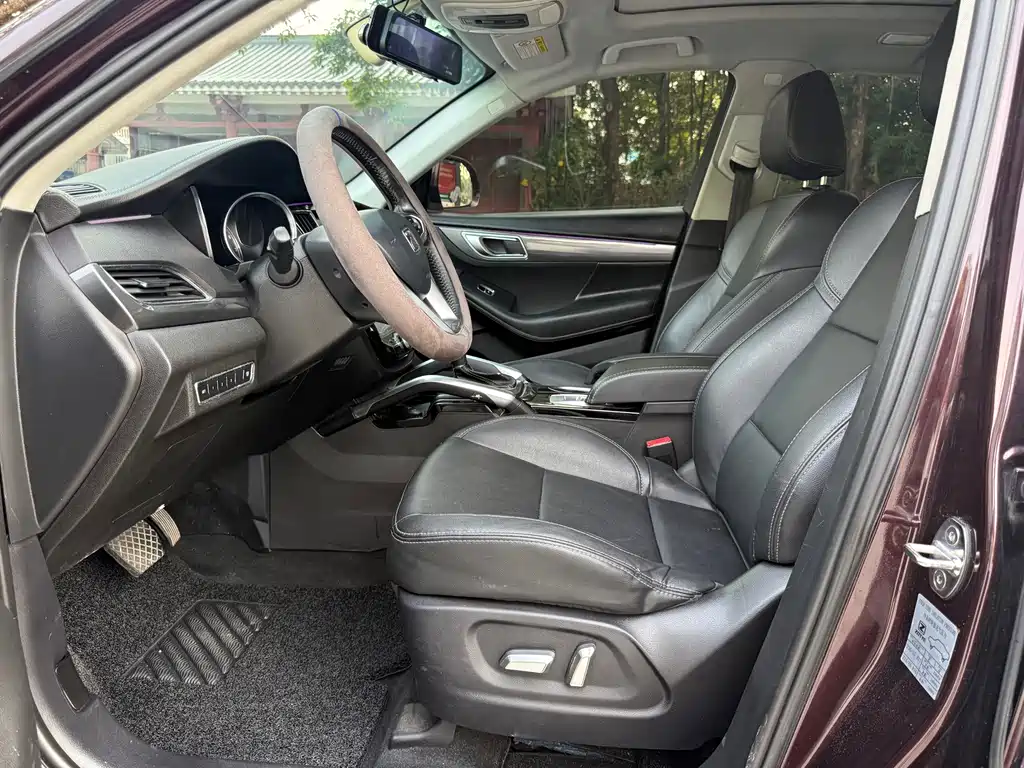 Zotye Zotye SR7 — миниатюра 4