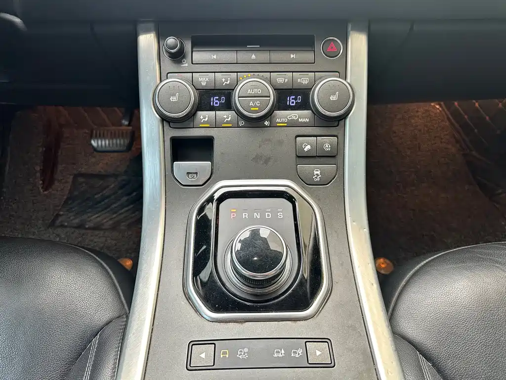 Land Rover Evoque — миниатюра 8
