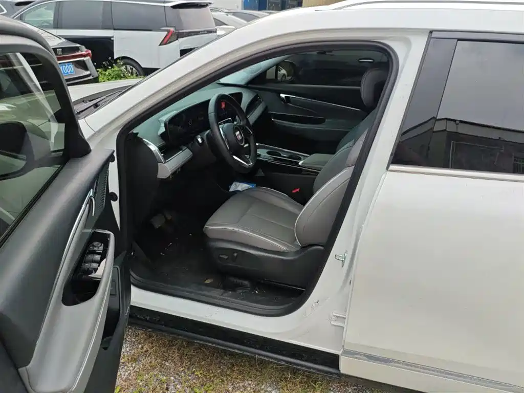 Buick E5 2025 620KM Premium
