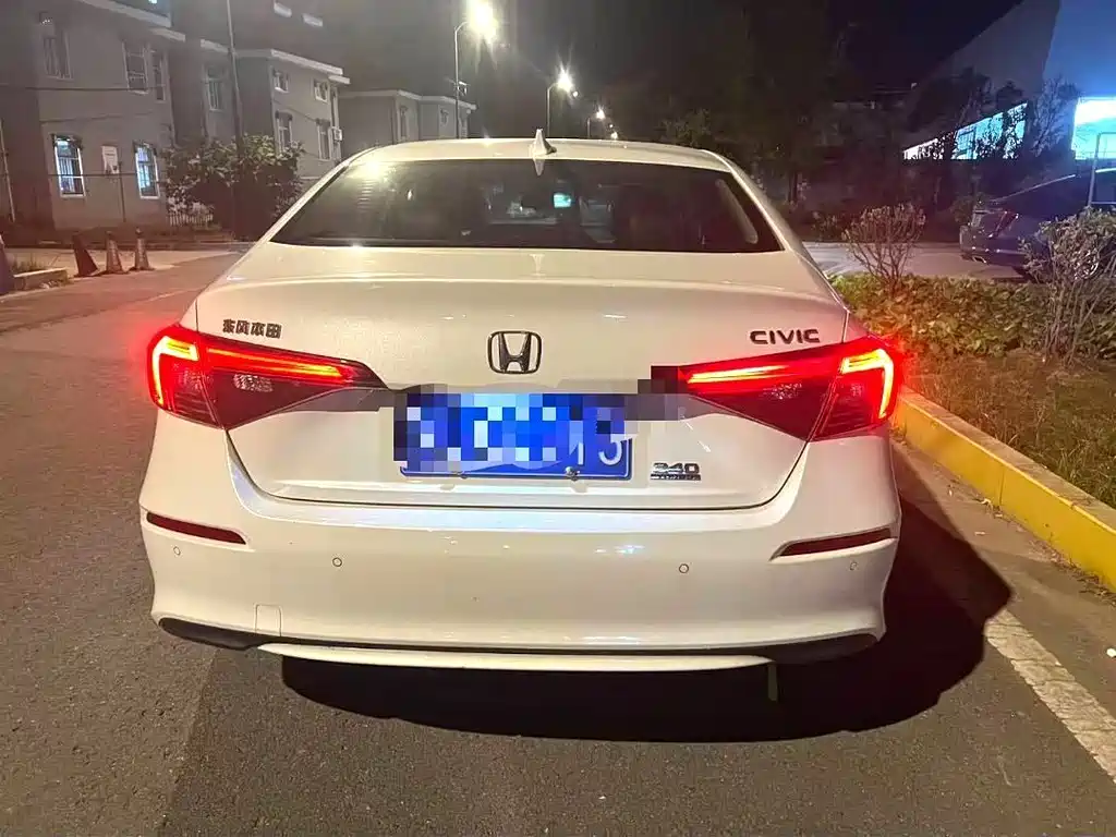 Honda Civic — миниатюра 8