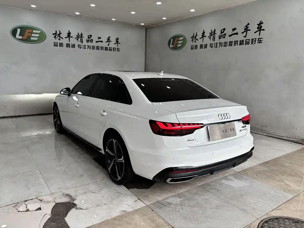 Audi A4L 2 Million Units Delight Edition 40 TFSI Luxury Dynamic Type, фото 6