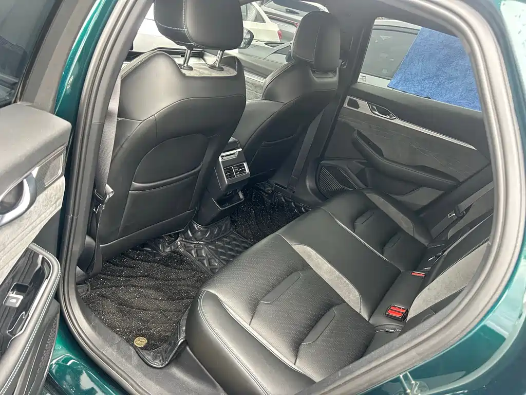 Geely Preface 2023 2.0TD