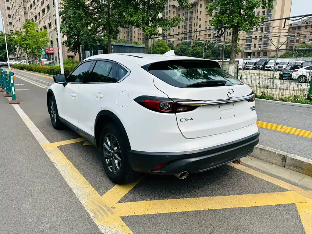 Mazda CX-4 2020 2.0L AT