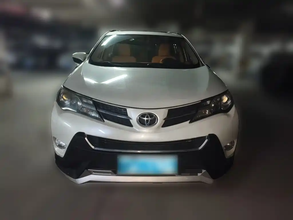 Toyota RAV4 — миниатюра 2