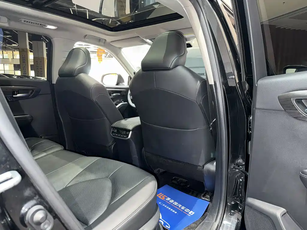 Toyota Highlander — фотографии объявления, Фото 35