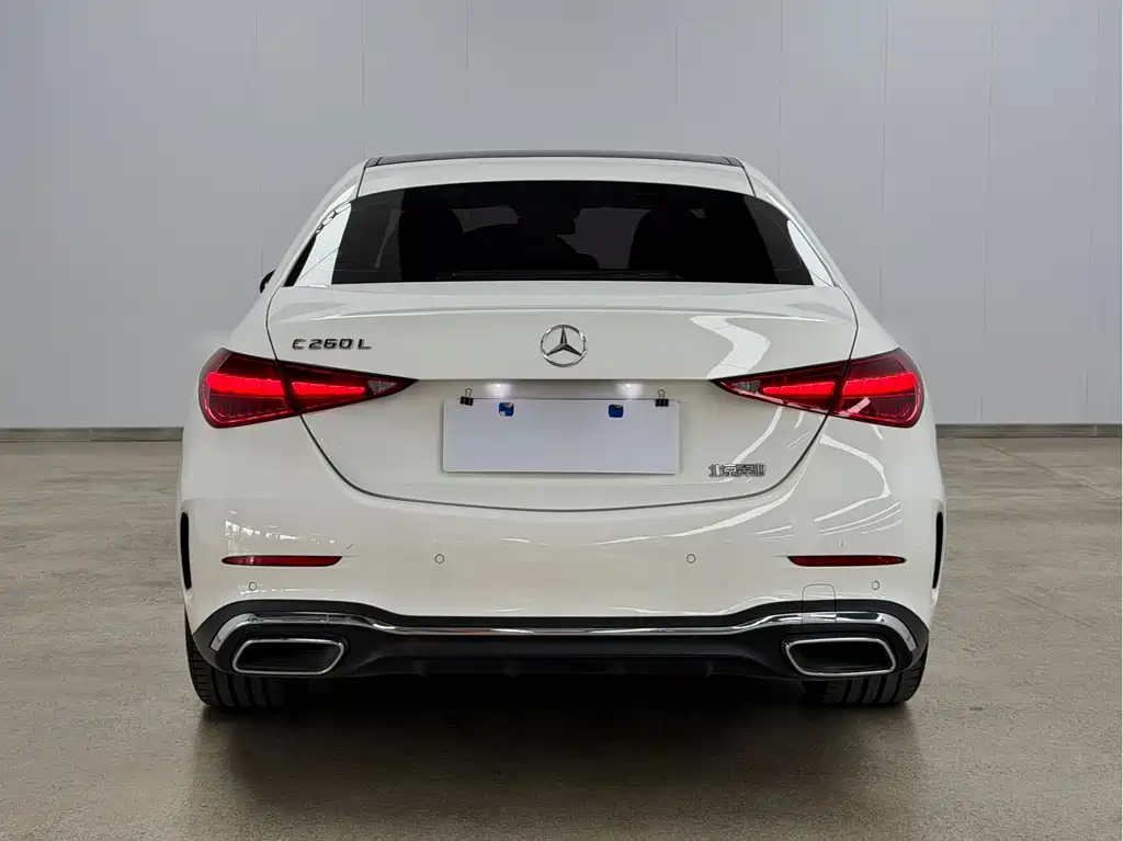 Mercedes-Benz C-Class — миниатюра 4
