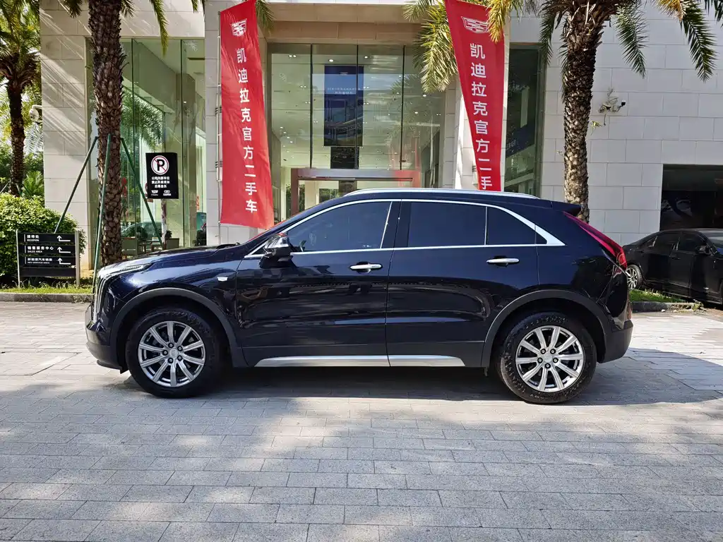 Cadillac XT4 — миниатюра 4