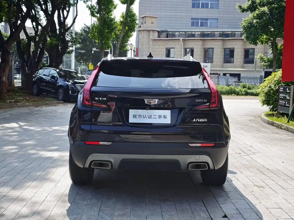 Cadillac XT4 — миниатюра 6
