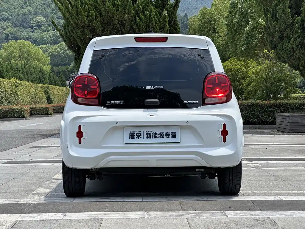 Roewe Clever — миниатюра 6