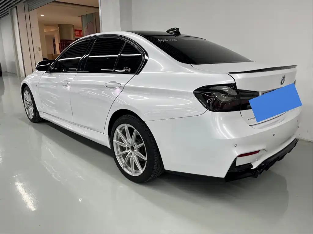BMW 3 Series — миниатюра 12