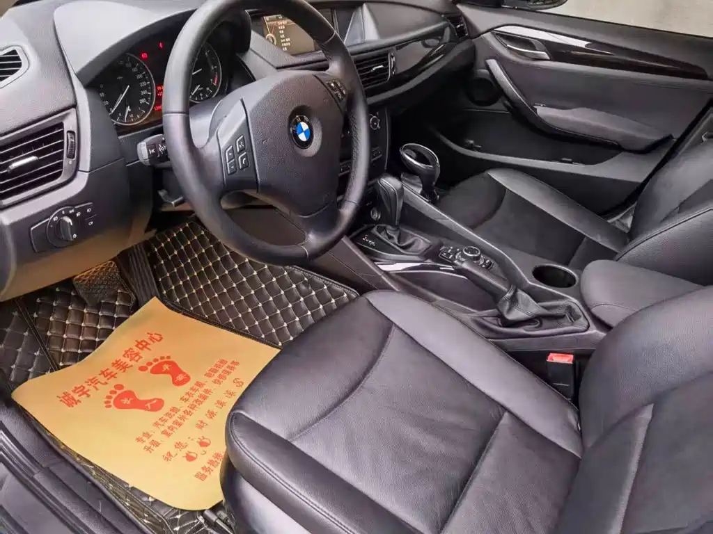 BMW X1 (Import) — миниатюра 10