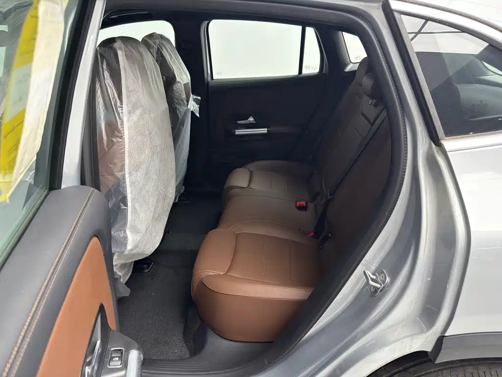 Mercedes-Benz EQA — миниатюра 14