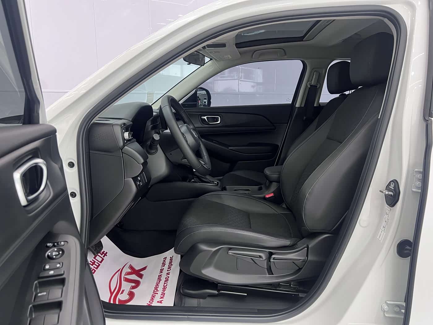 Honda XR-V 1.5 л 2023 г. Белый, пробег 19000 км