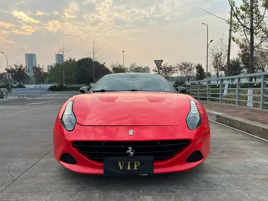 Ferrari California T — миниатюра 2