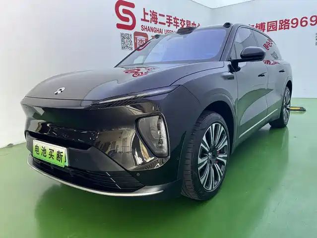 2023 Nio ES8