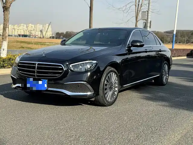 MERCEDES-BENZ E CLASS 2023