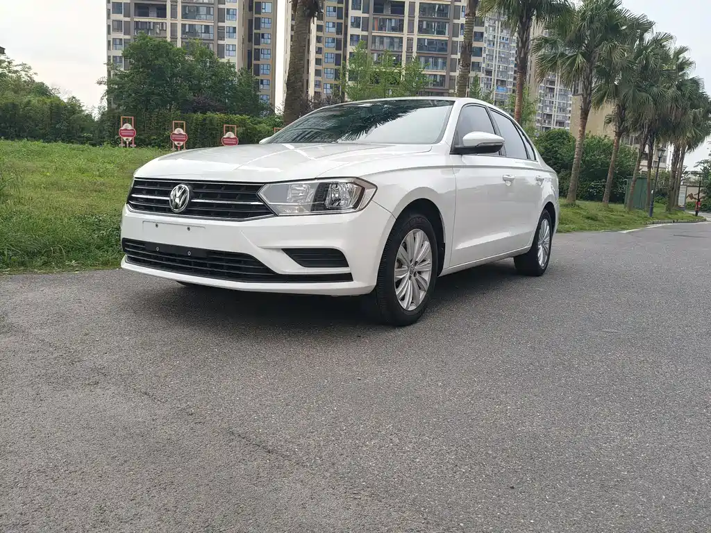 Volkswagen Bora 2021