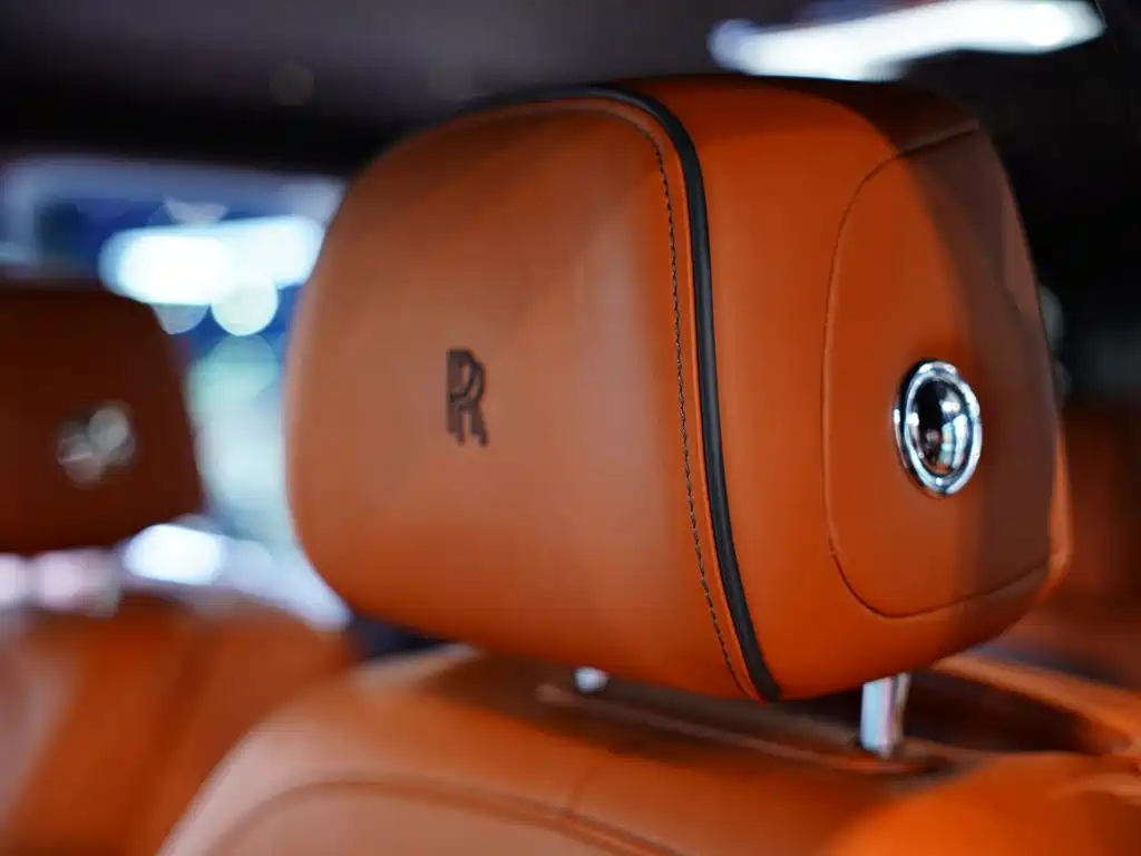 Rolls-Royce Cullinan — миниатюра 38