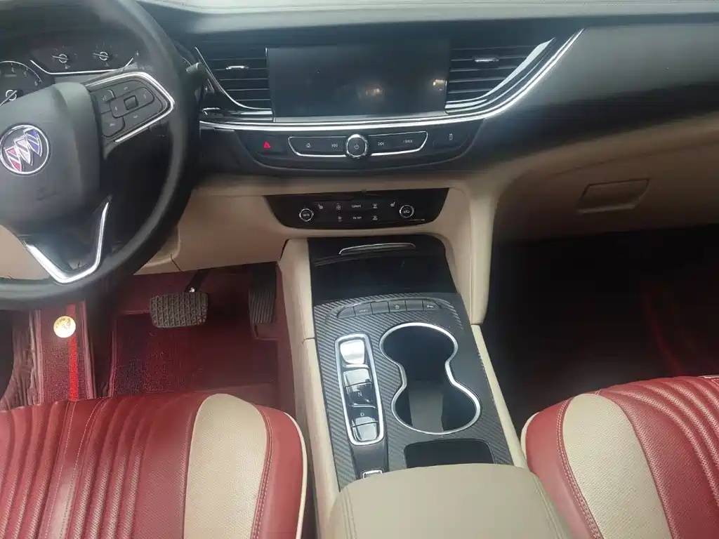 Buick Regal — миниатюра 5