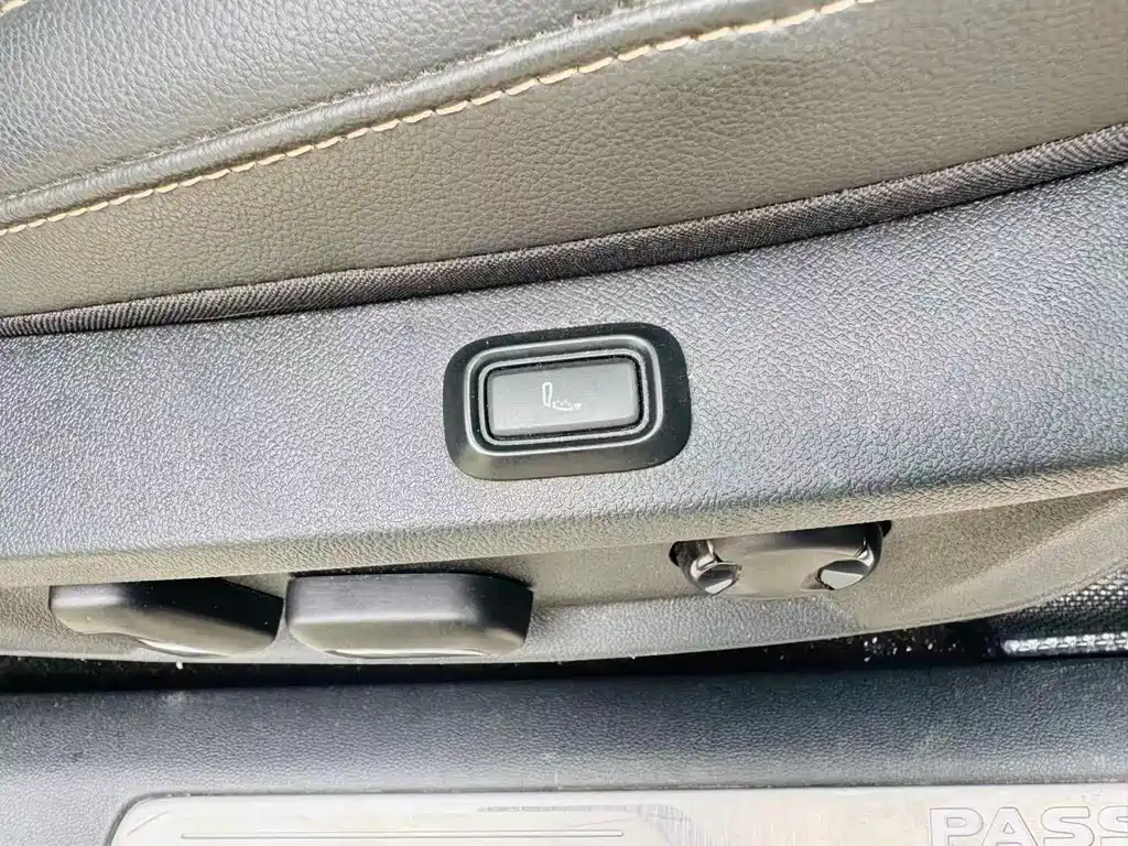 Volkswagen Passat — миниатюра 13