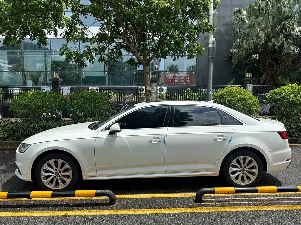 Audi A4L — миниатюра 4