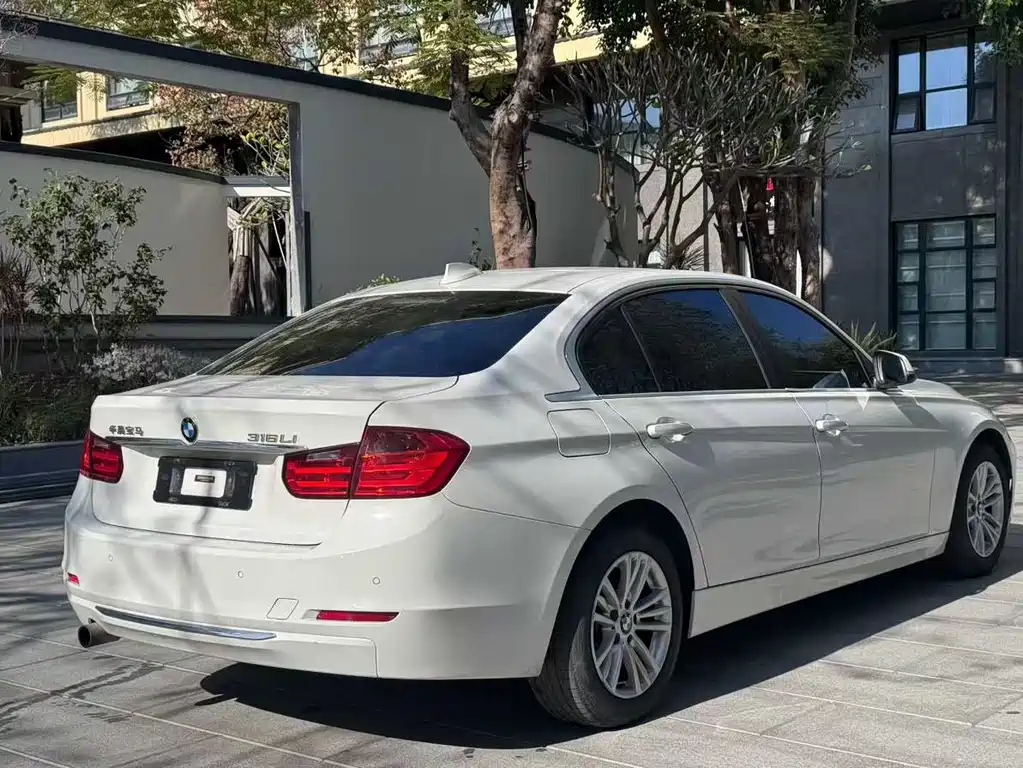 BMW 3 Series 3 2015 316Li Fashion