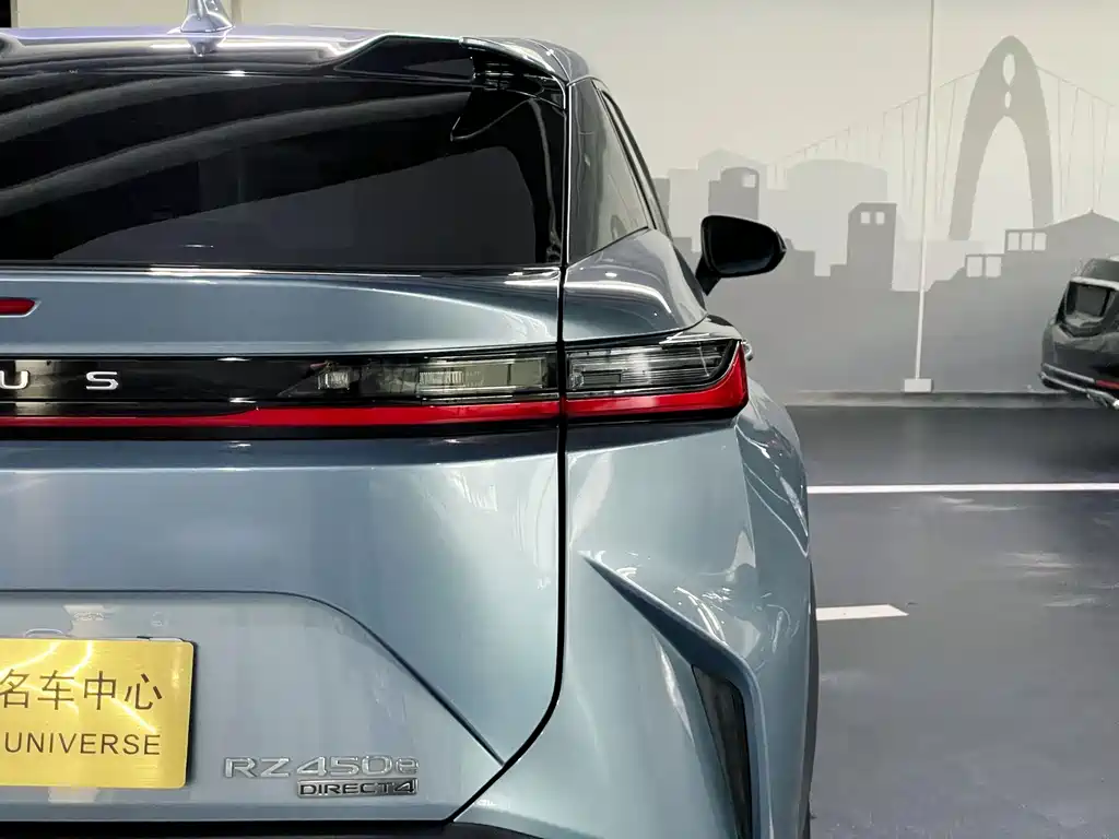 Lexus RZ — миниатюра 8