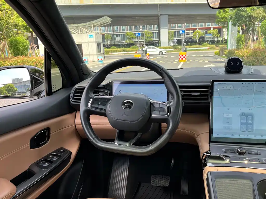 NIO ES6 — миниатюра 16