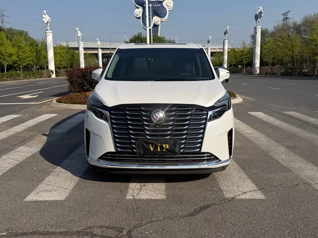 Buick GL8 2024