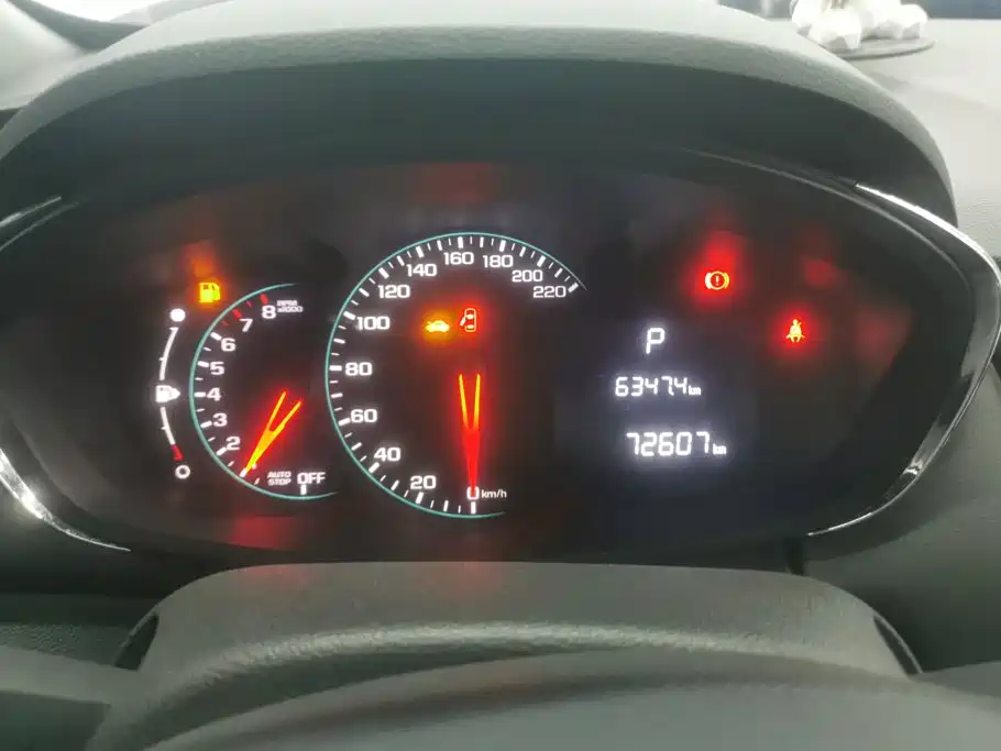 Chevrolet Trax — миниатюра 14