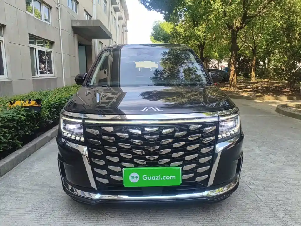 JAC Refine Refine RF8 PHEV — миниатюра 3