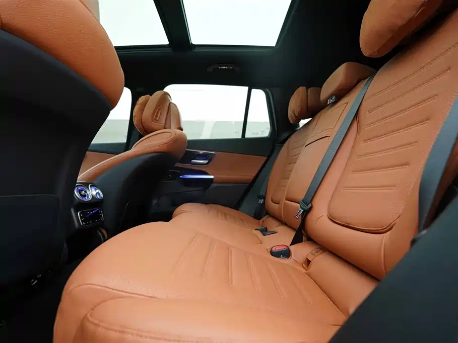 Mercedes-Benz GLC New Energy id 4546374 из Китая 12