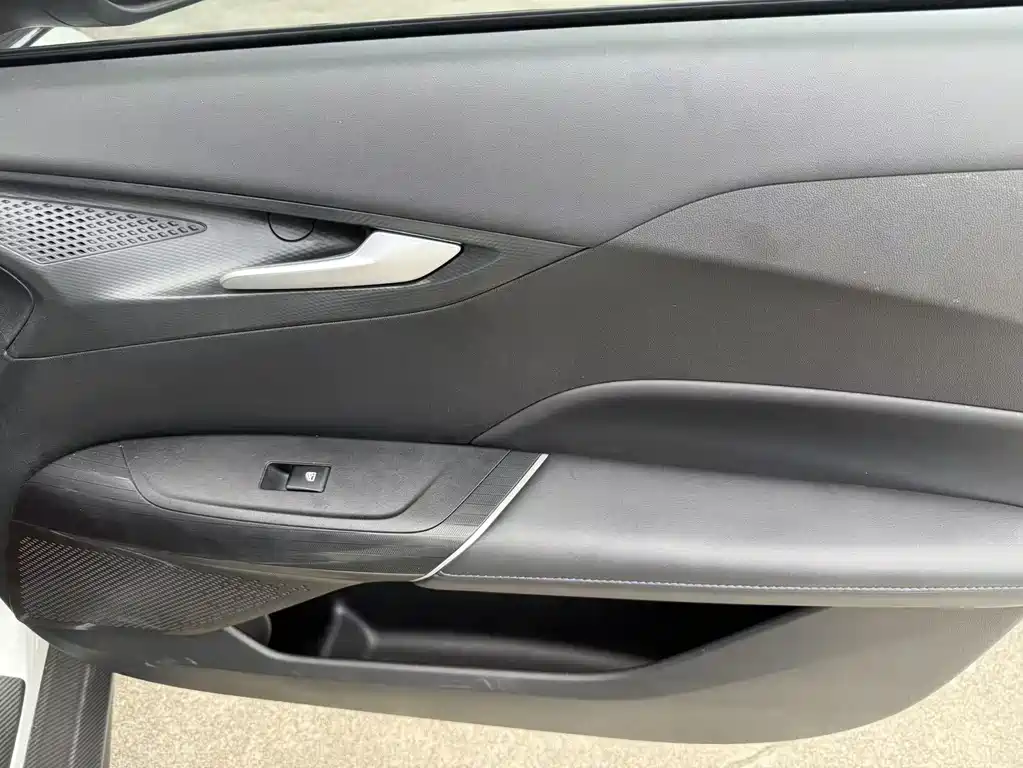 Changan Eado — миниатюра 13