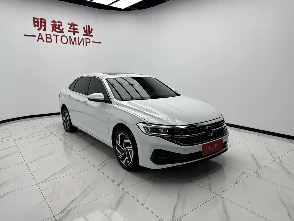 Volkswagen Sagitar 2023 280TSI DSG