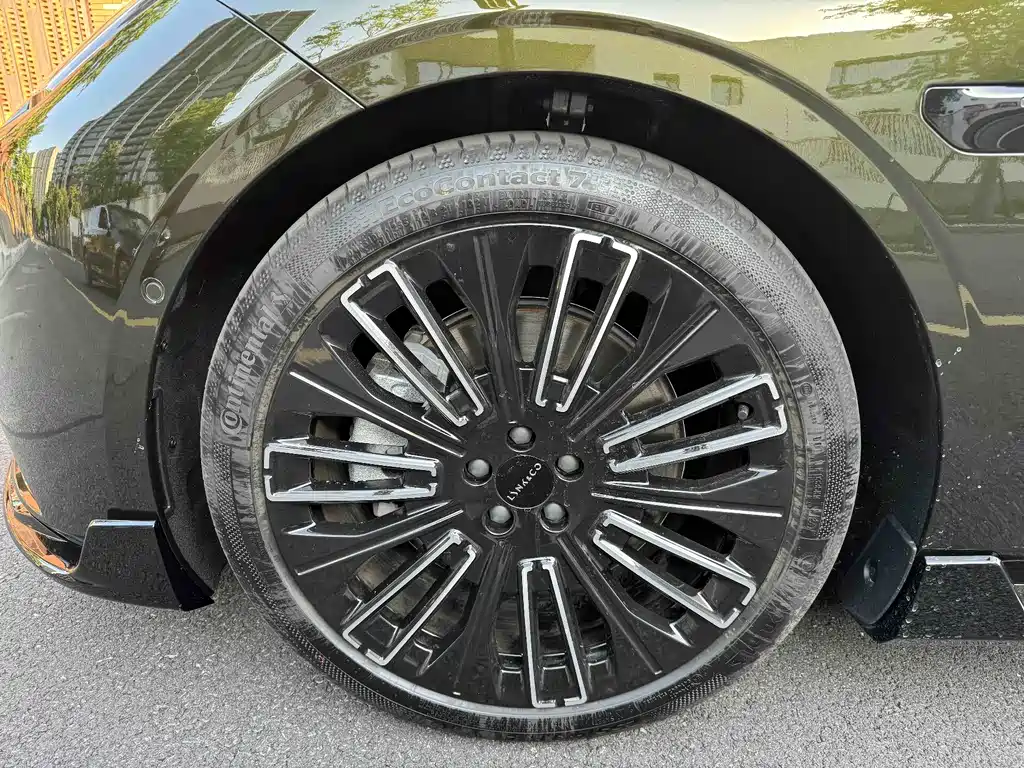 Lynk & Co 10 2025 240 Ultra Sport