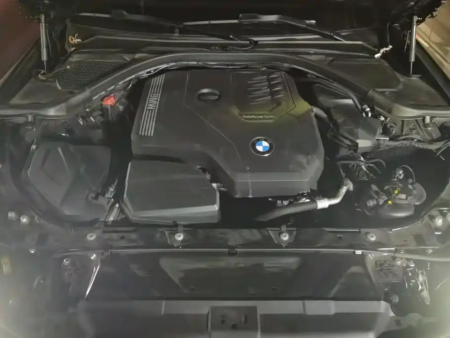 BMW 3 Series — миниатюра 10