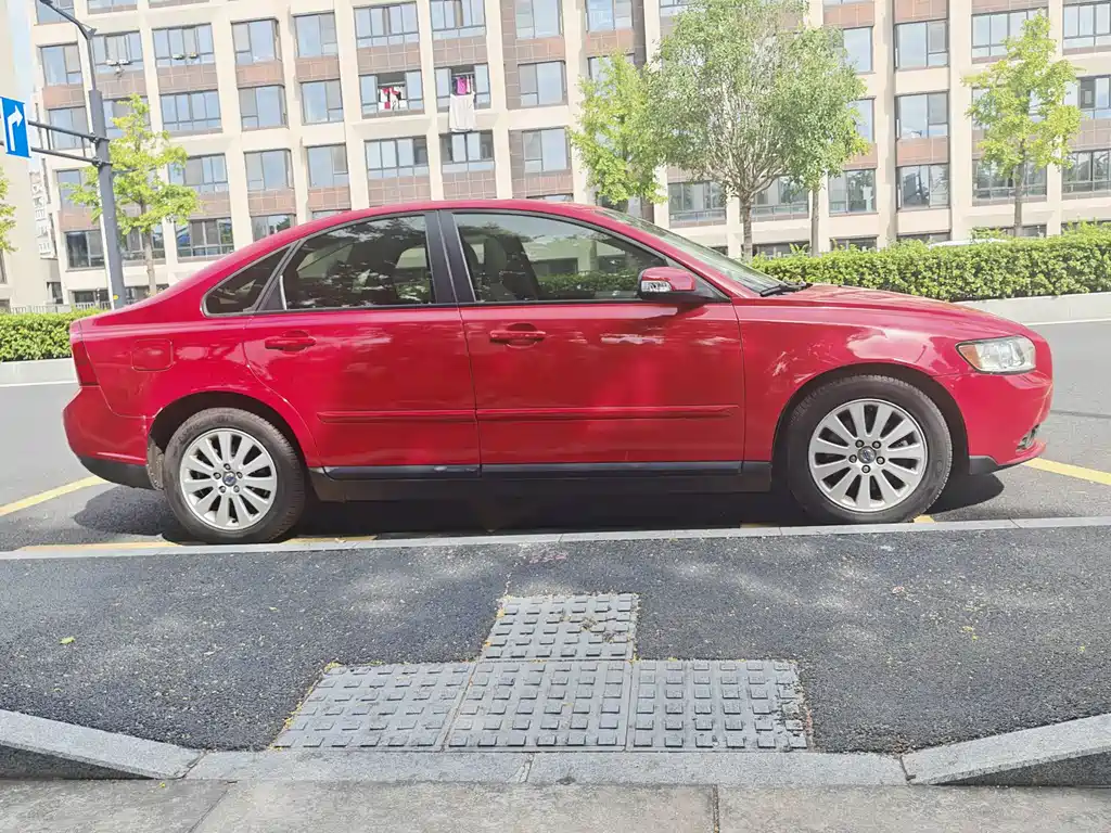 Volvo S40 — миниатюра 4