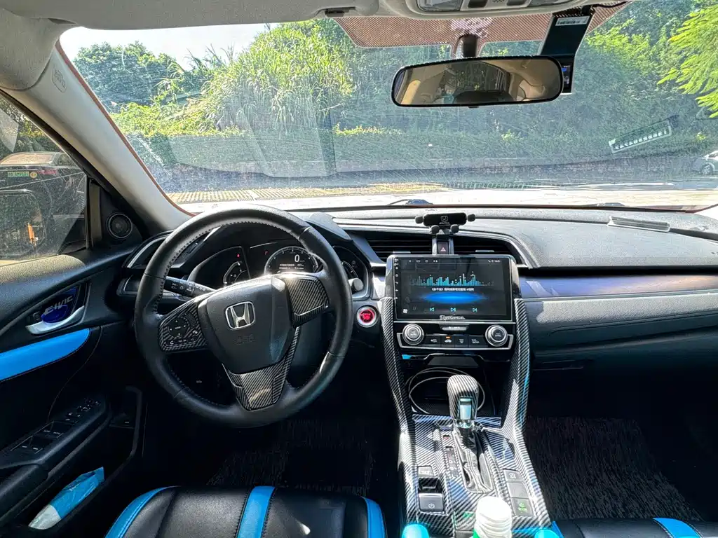 Honda Civic — миниатюра 14