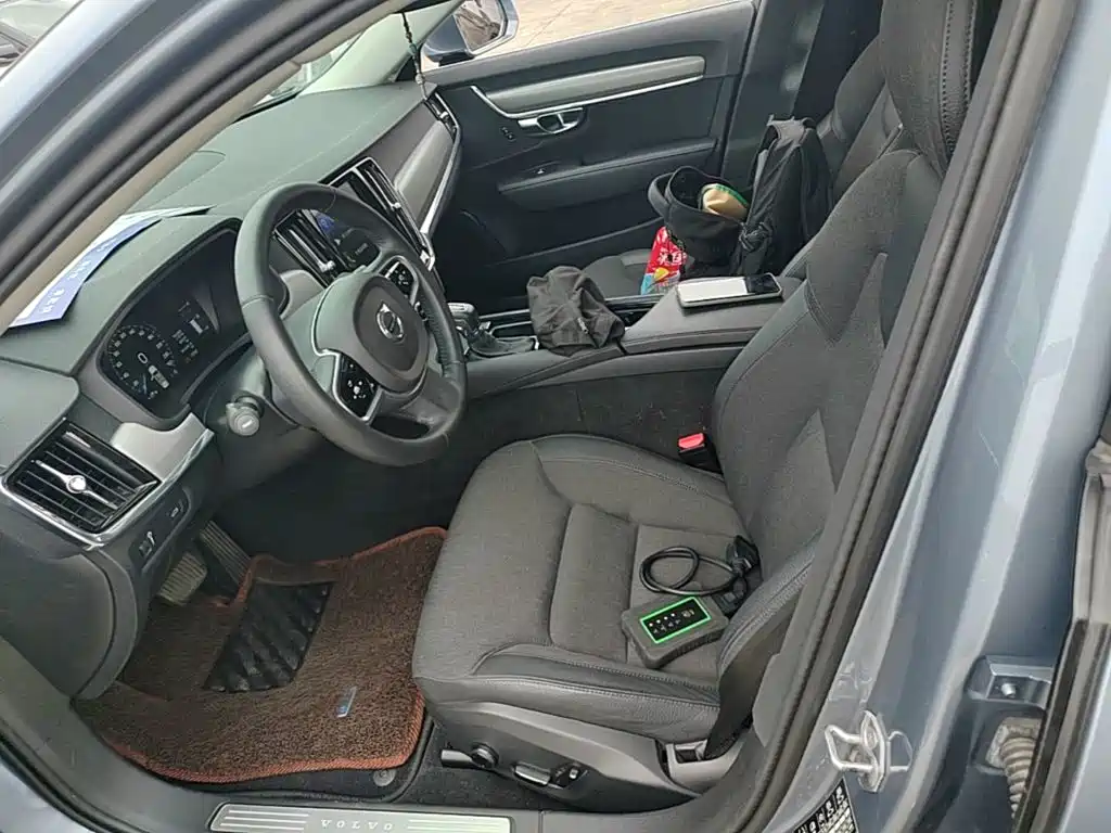 Volvo S90 — миниатюра 15