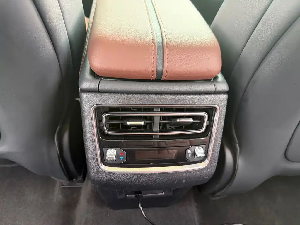 Lincoln Z — миниатюра 13
