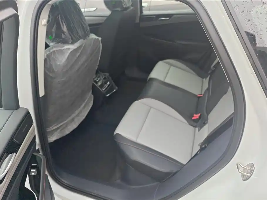 VOLKSWAGEN ID.7 VIZZION