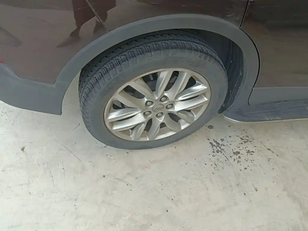 Buick Envision Plus — миниатюра 12